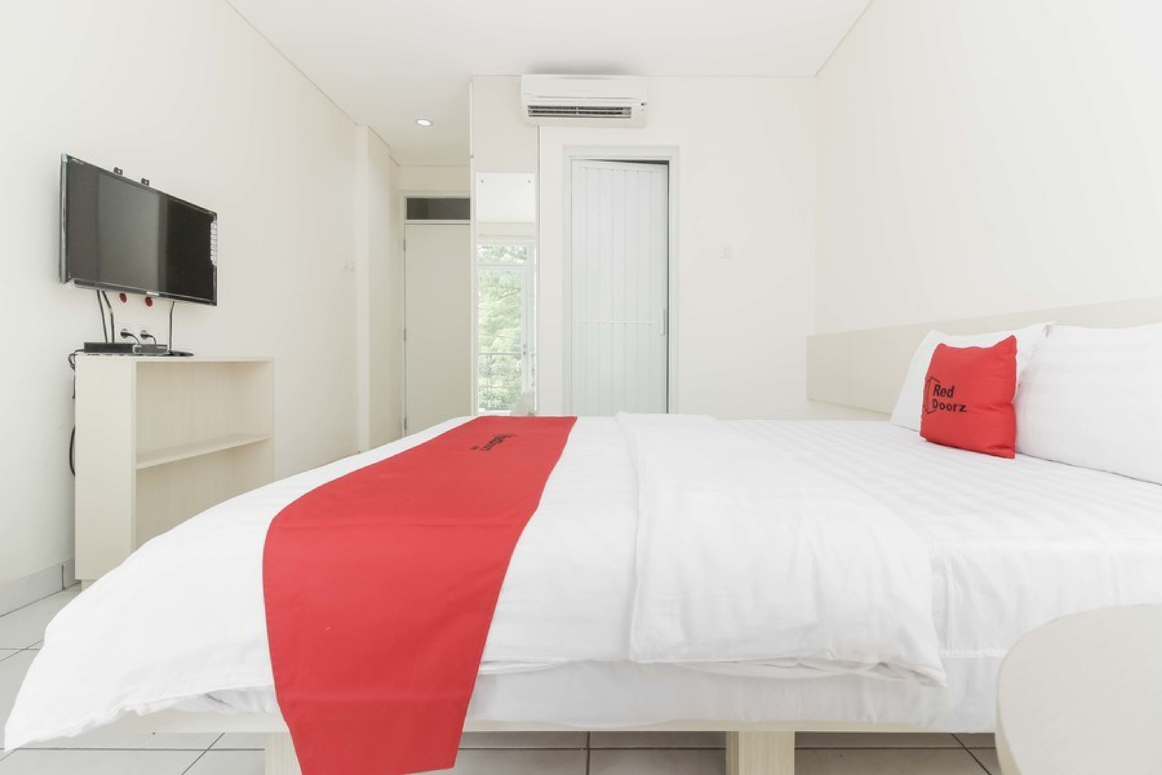 Niswantari Residence By RedDoorz