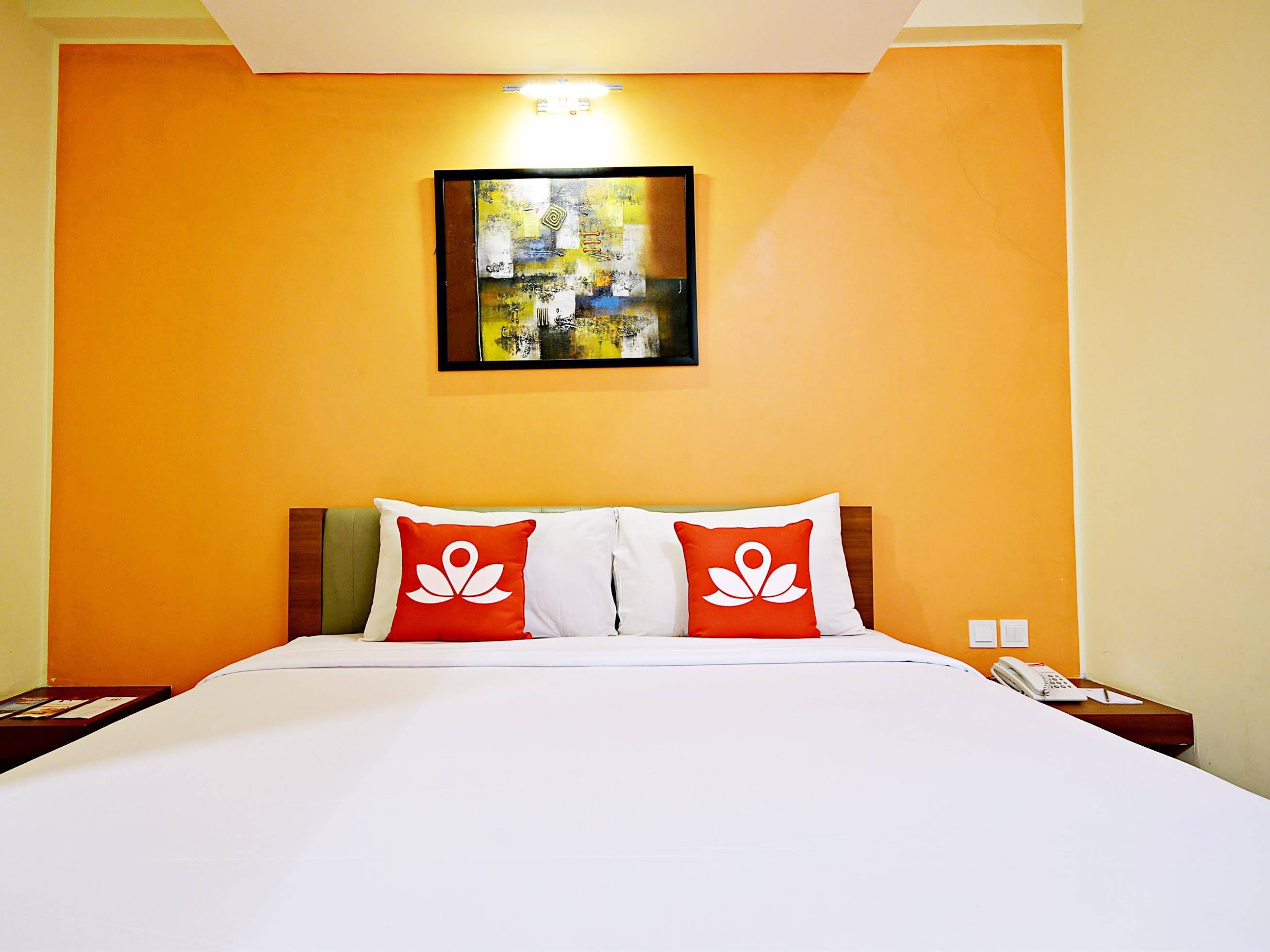 Nite & Day Jakarta Bandengan by ZEN Rooms