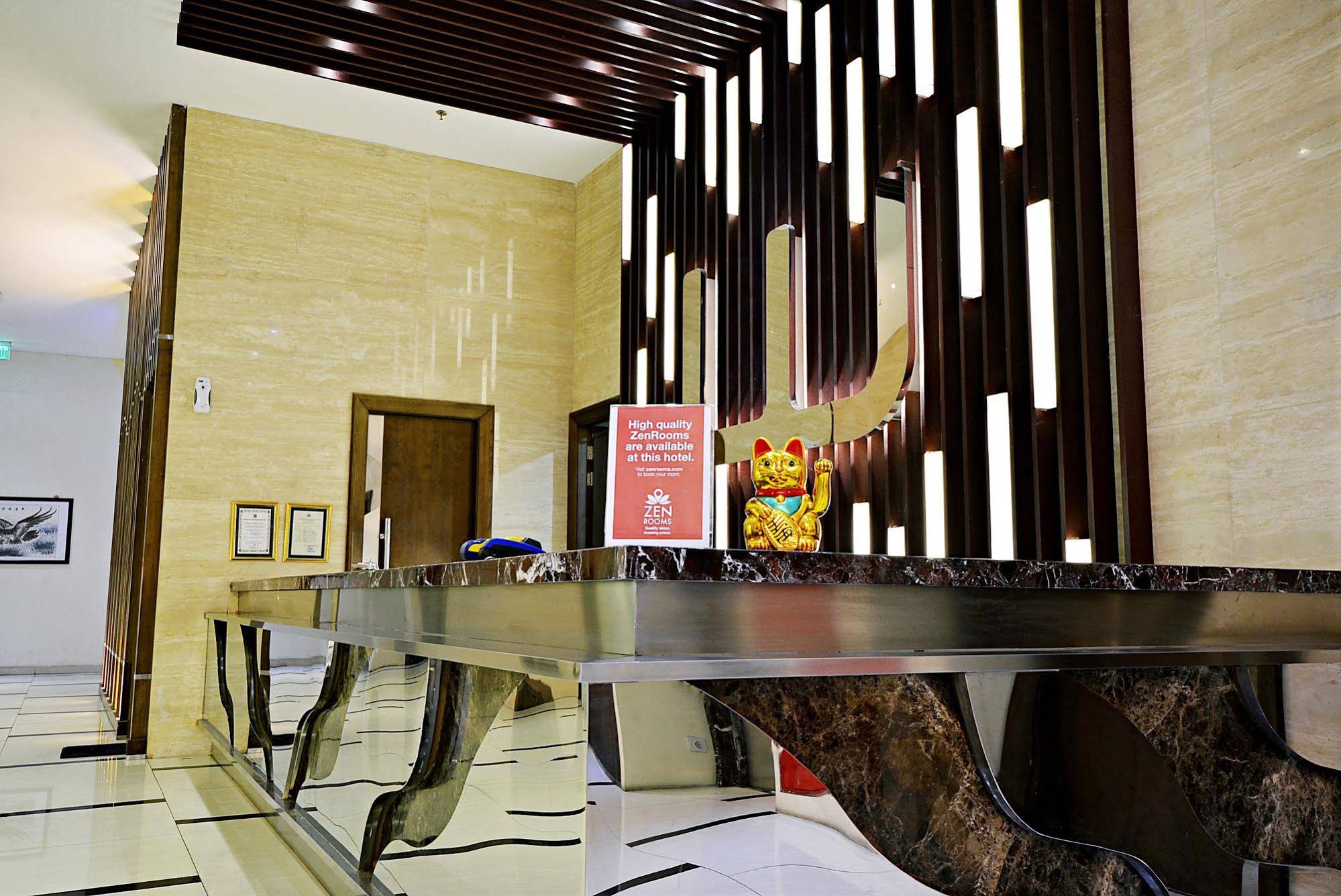 Nite & Day Jakarta Bandengan by ZEN Rooms