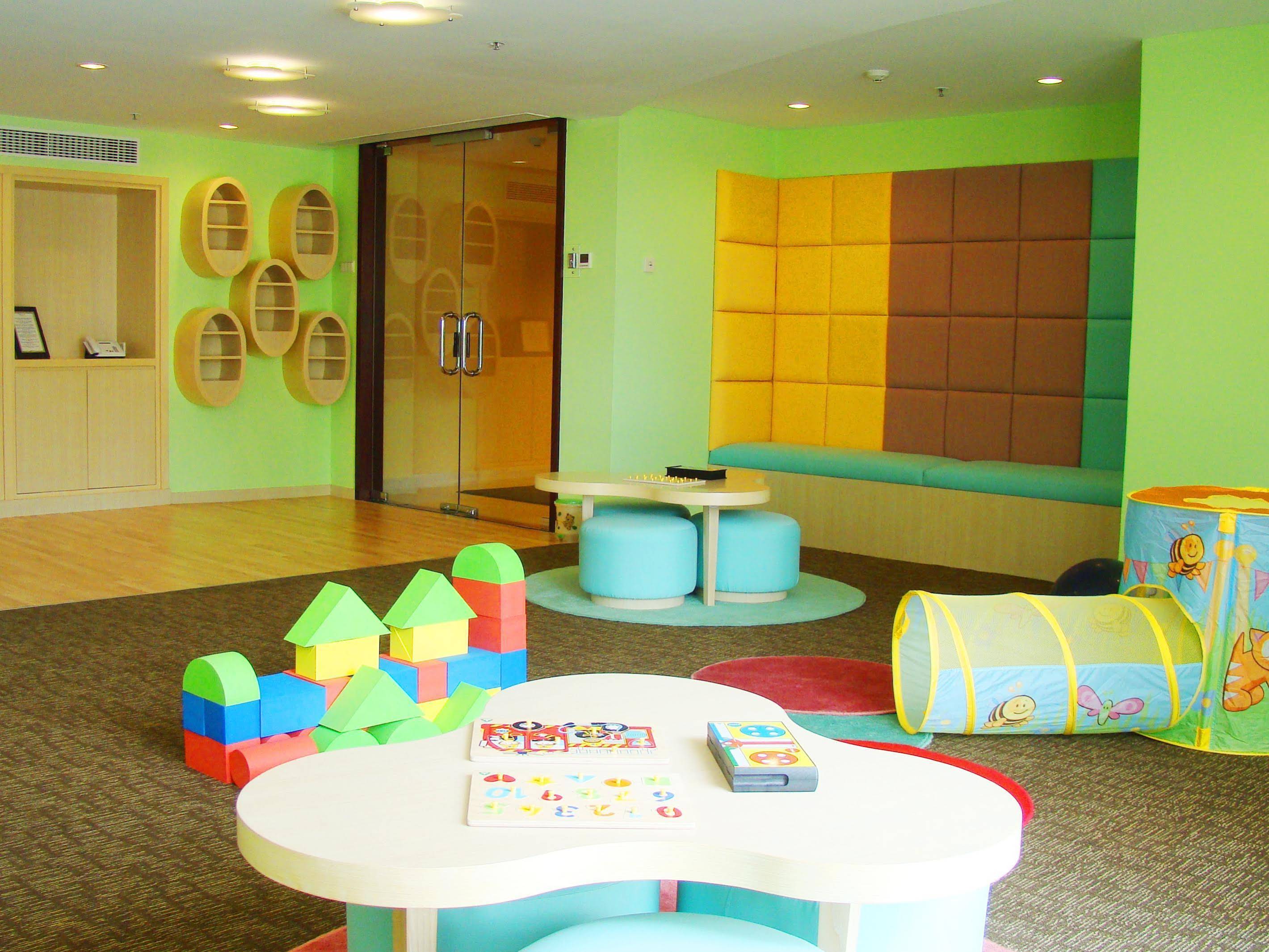 Oakwood Premier Cozmo Jakarta