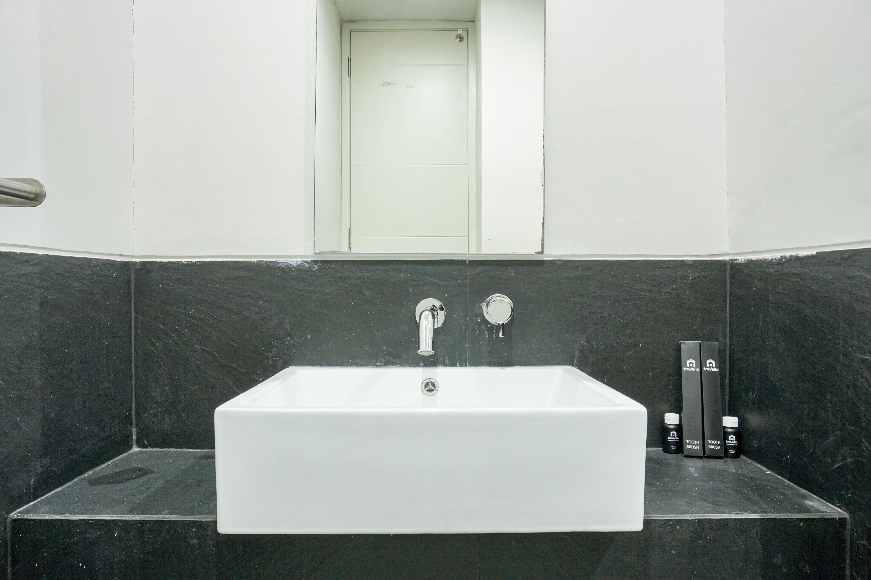 One Park Residences By Travelio