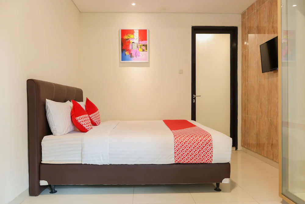 OQ Residence by OYO Rooms