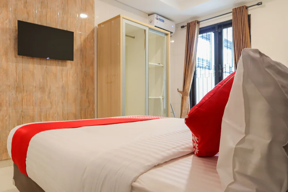 OQ Residence by OYO Rooms