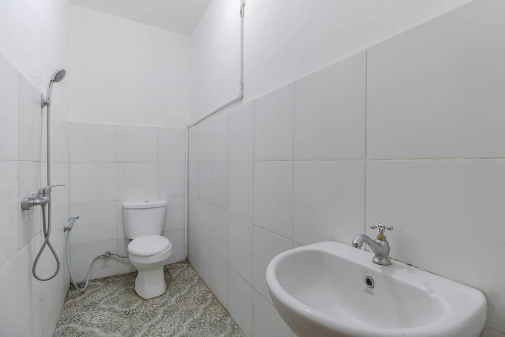 Oriental Residence by ZEN Rooms