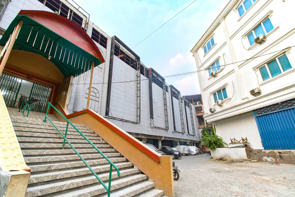 Oriental Residence by ZEN Rooms