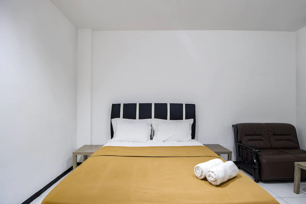 Oriental Residence by ZEN Rooms