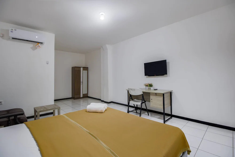 Oriental Residence by ZEN Rooms