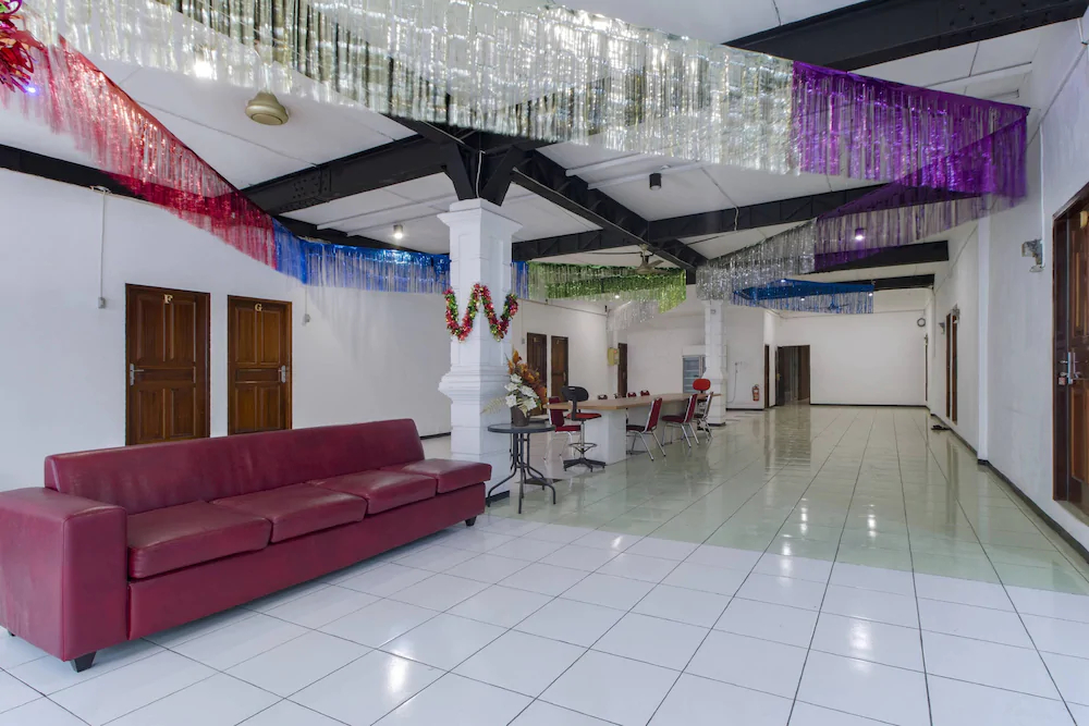 Oriental Residence by ZEN Rooms