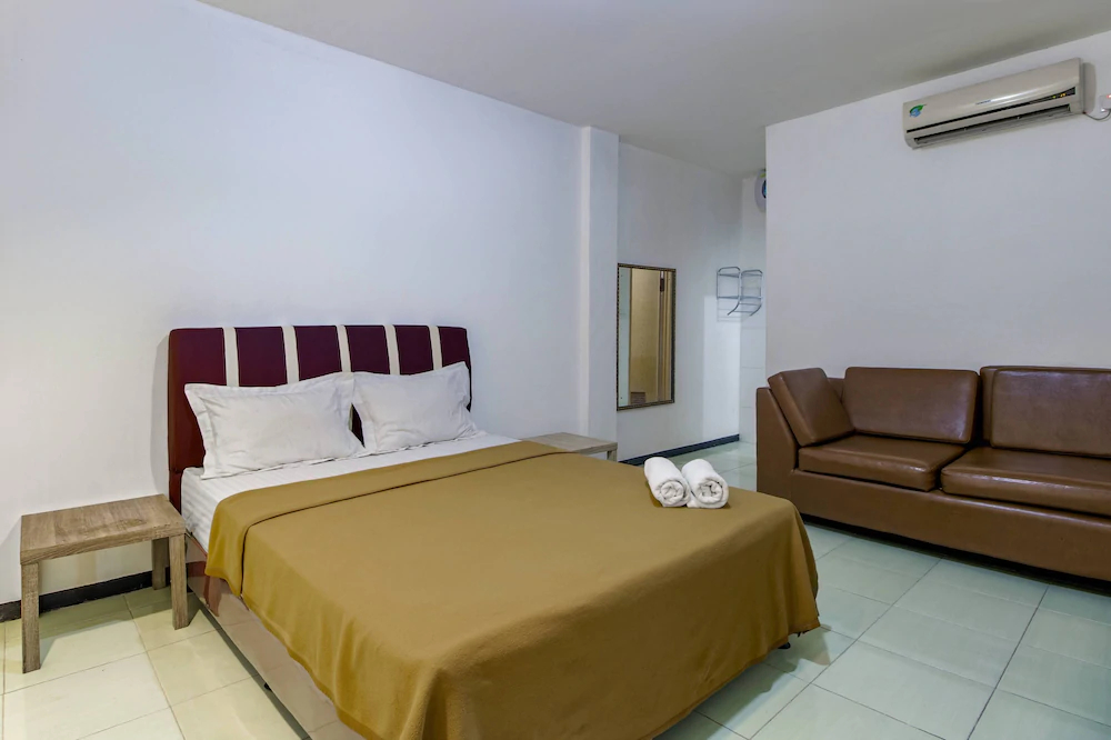 Oriental Residence by ZEN Rooms