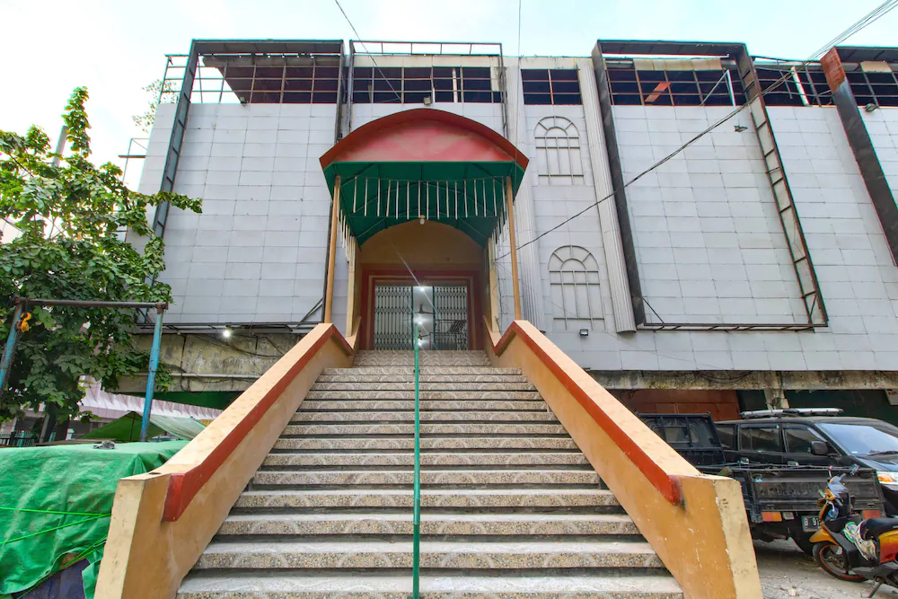 Oriental Residence by ZEN Rooms