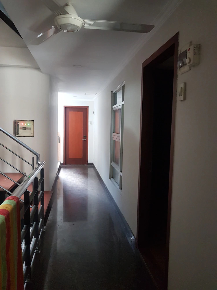 Ostin by OYO Rooms