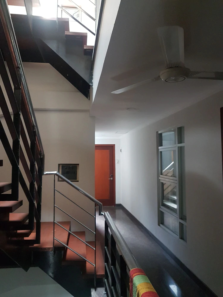 Ostin by OYO Rooms