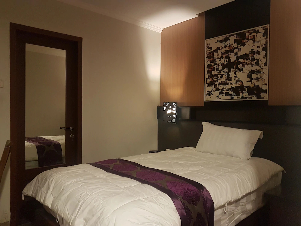 Ostin by OYO Rooms