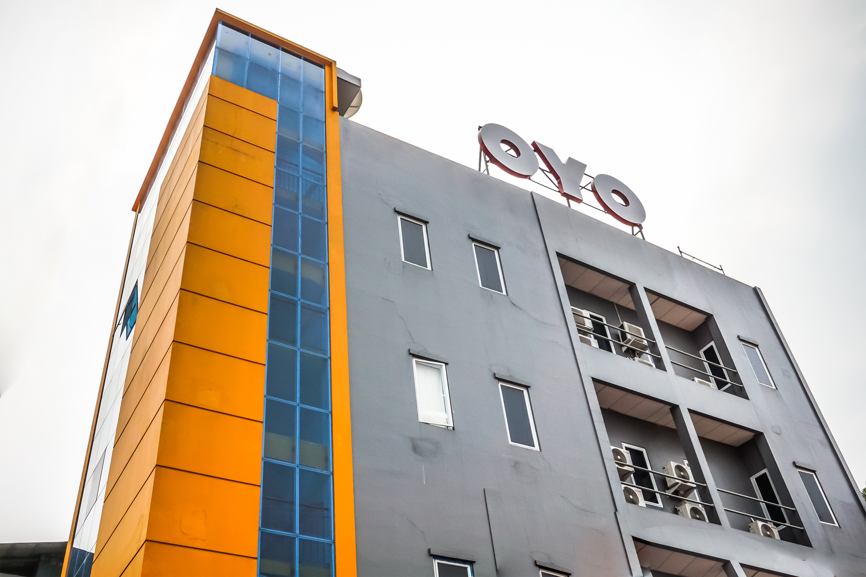 OYO 106 Sarkawi Residence
