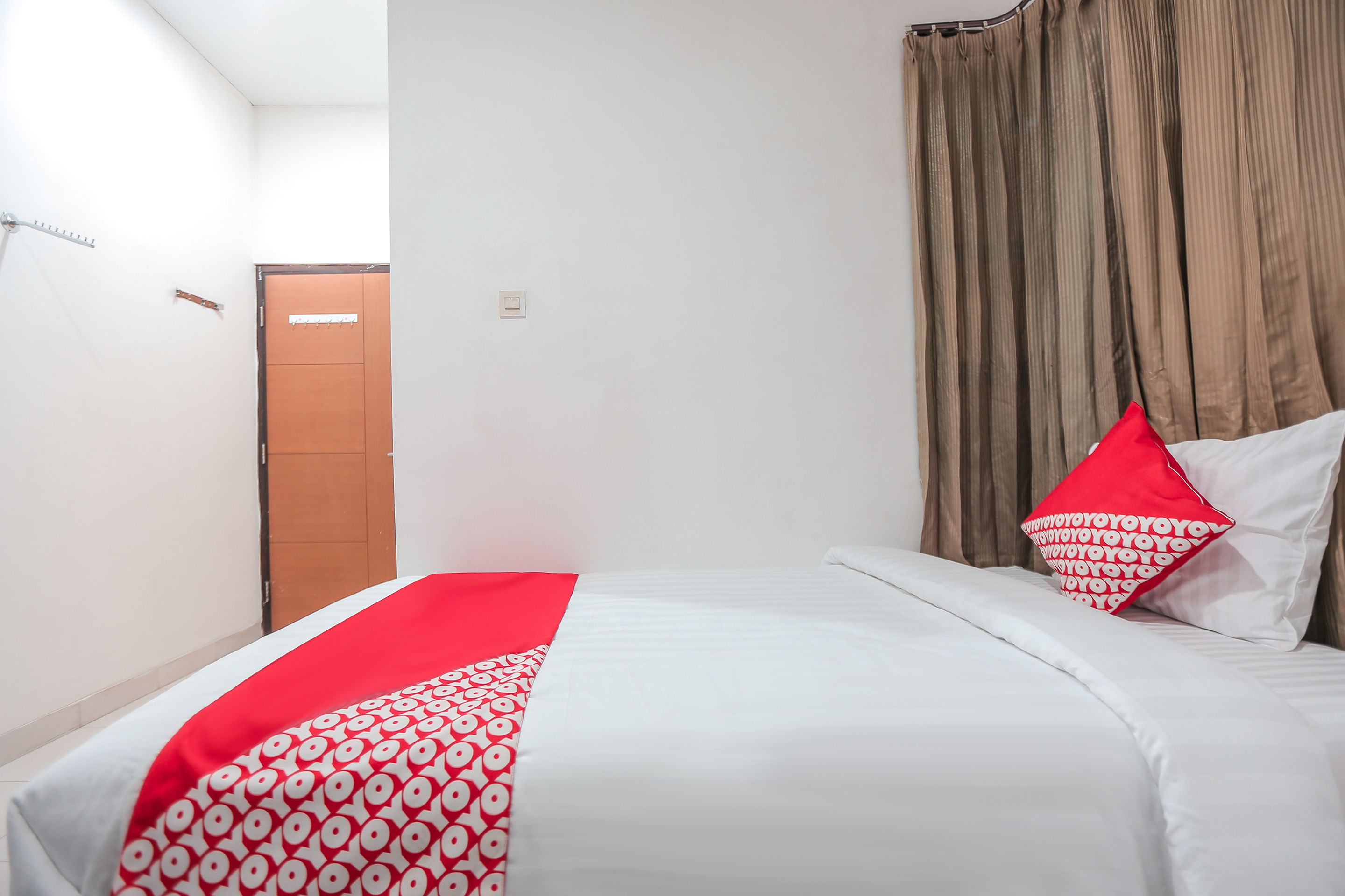 OYO 118 Dorothea Residence