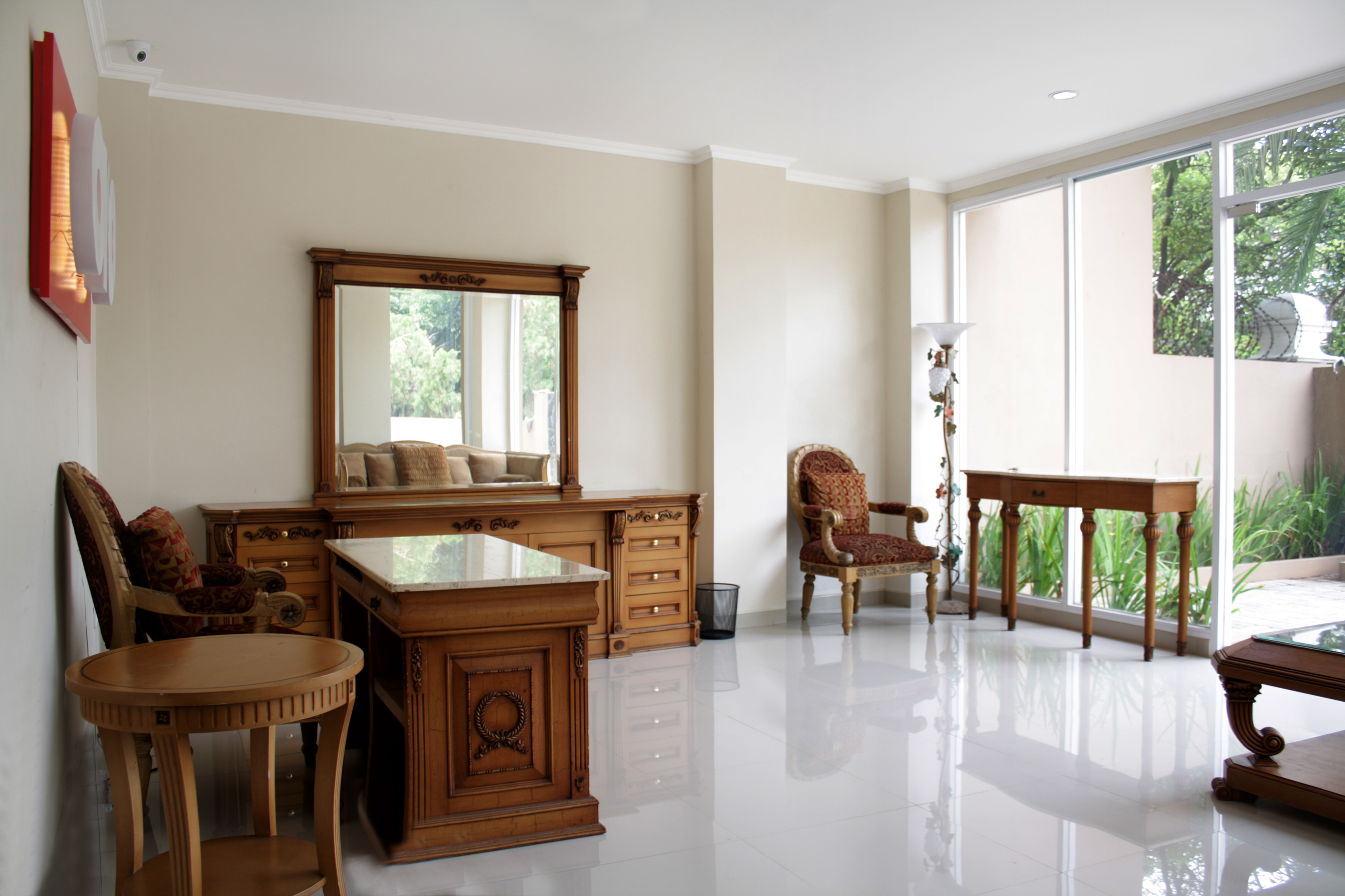 OYO 130 Mbc Residence