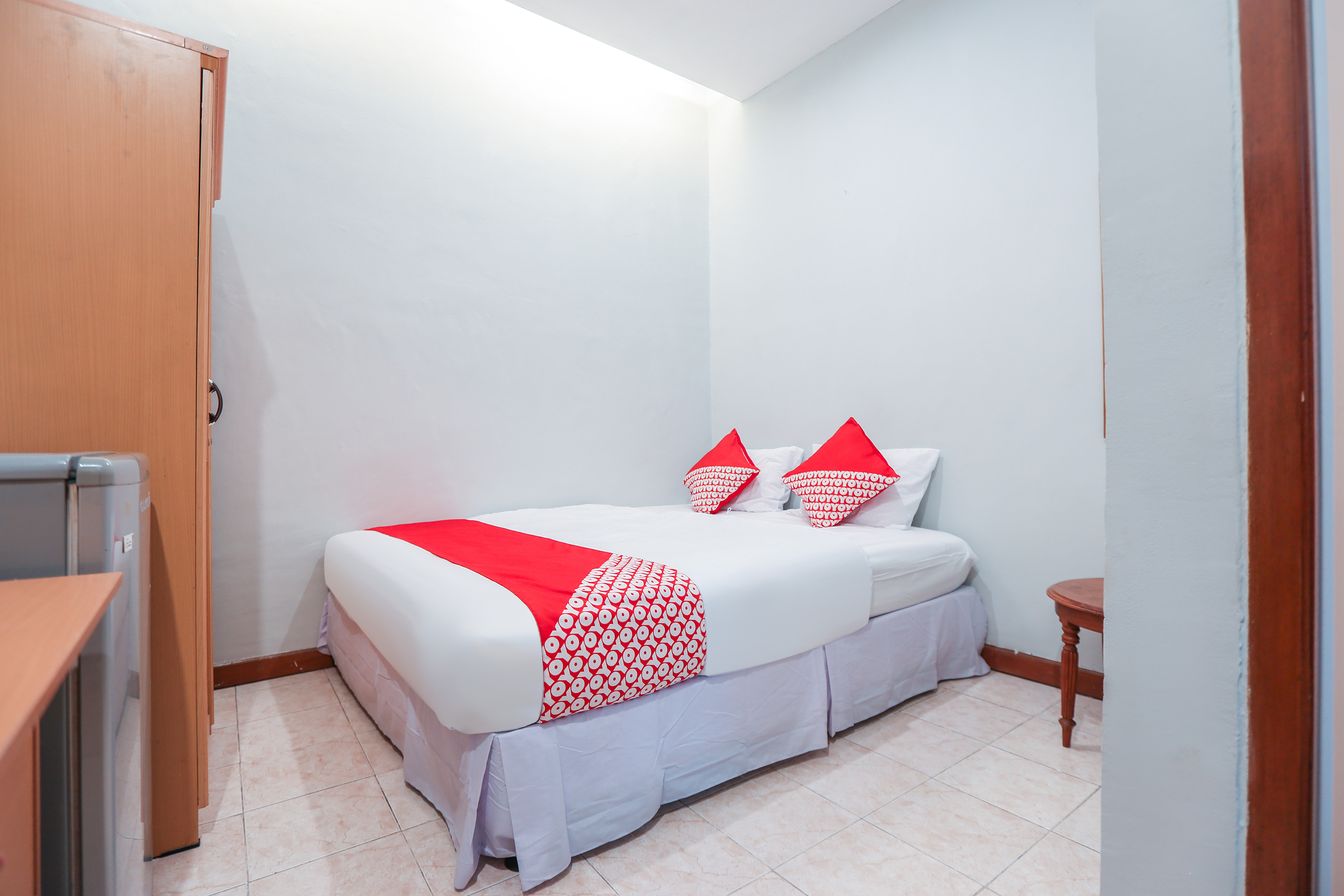 Menteng Guest House by OYO Rooms