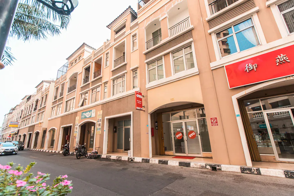 OYO 1422 My Home At Ancol