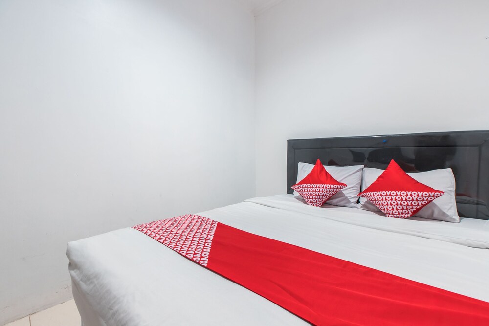 OYO 1422 My Home At Ancol