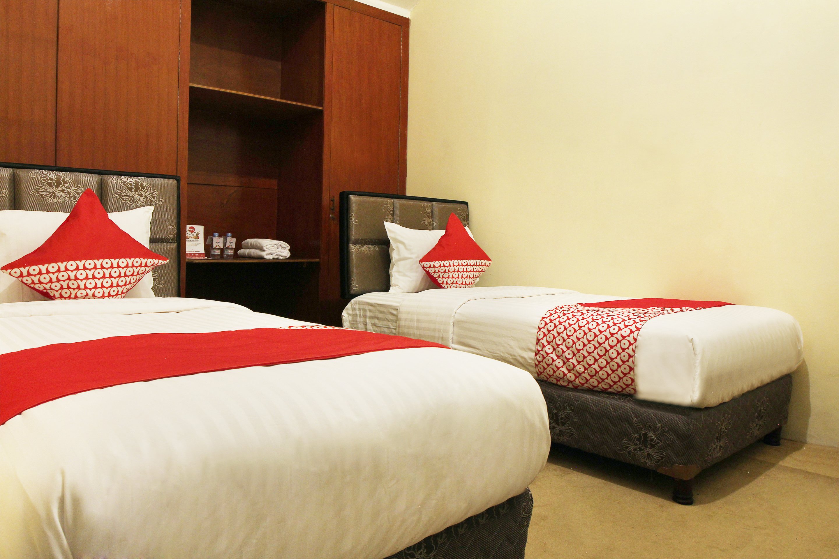 OYO 146 Menteng Residence