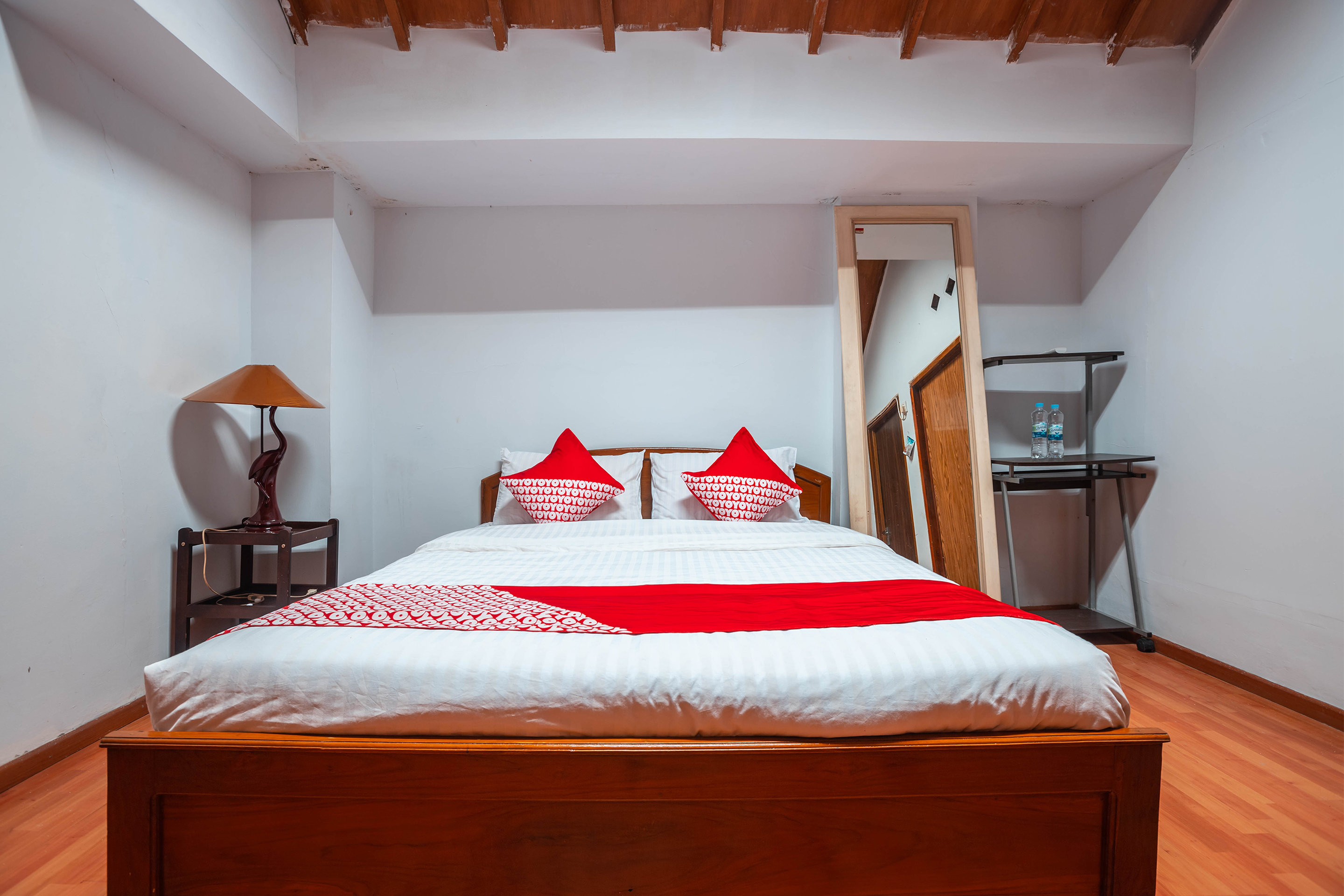 OYO 146 Menteng Residence