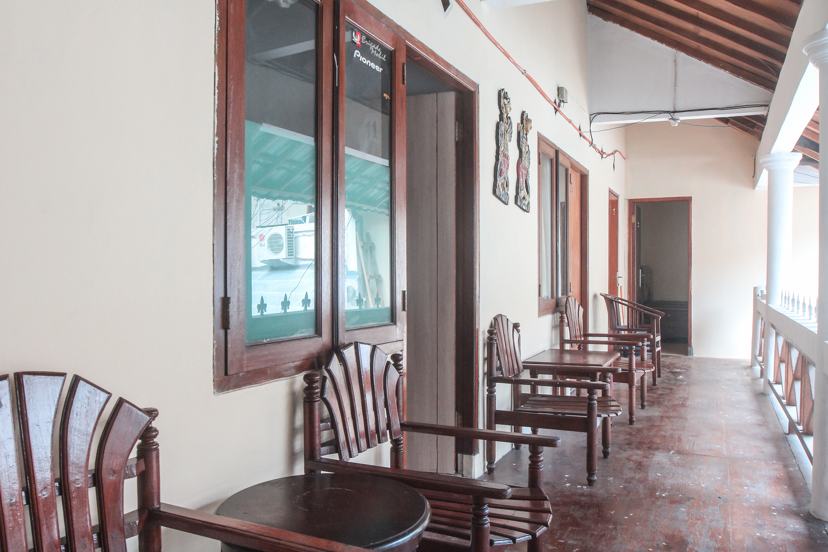 OYO 146 Menteng Residence