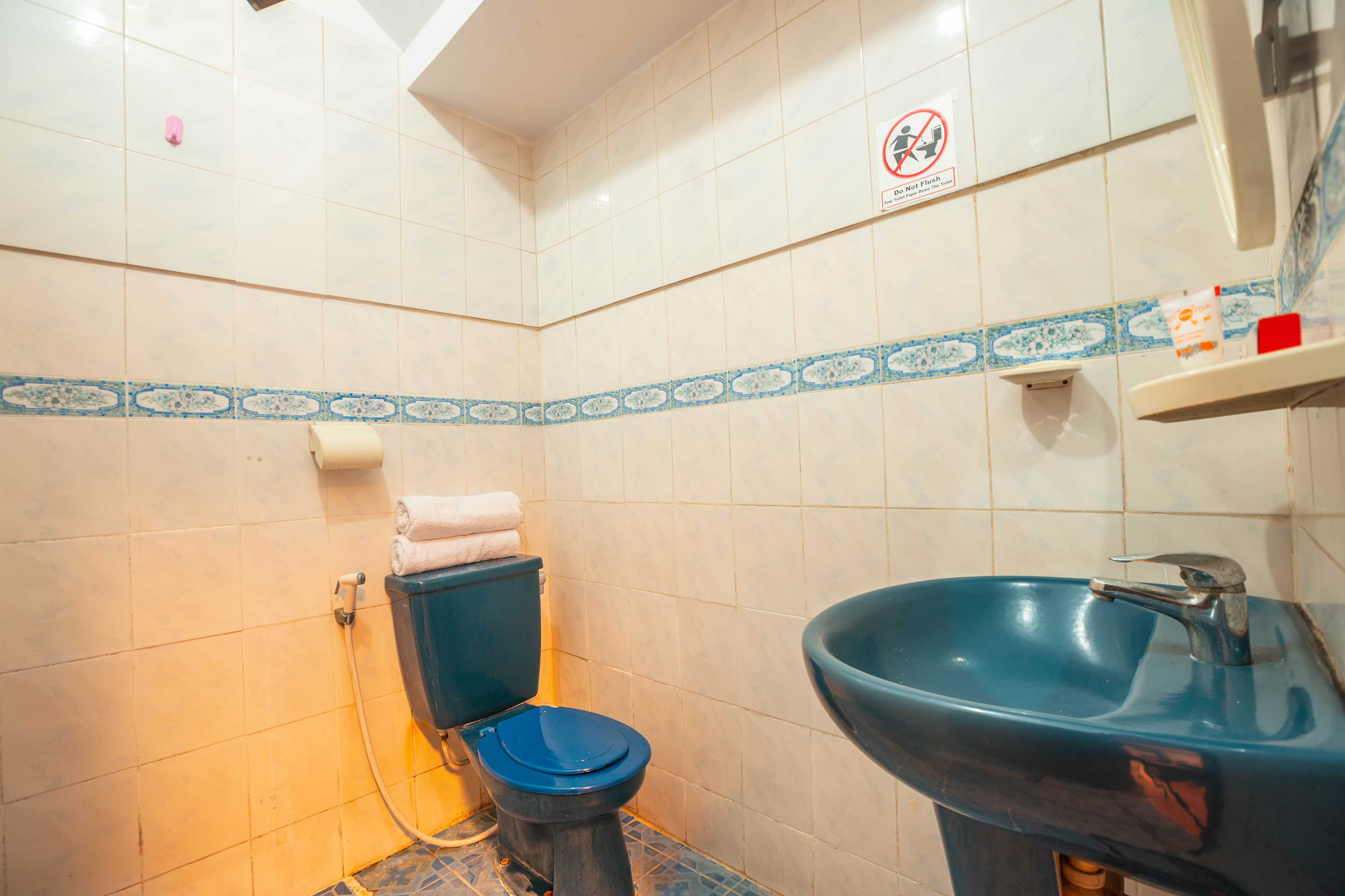 OYO 146 Menteng Residence