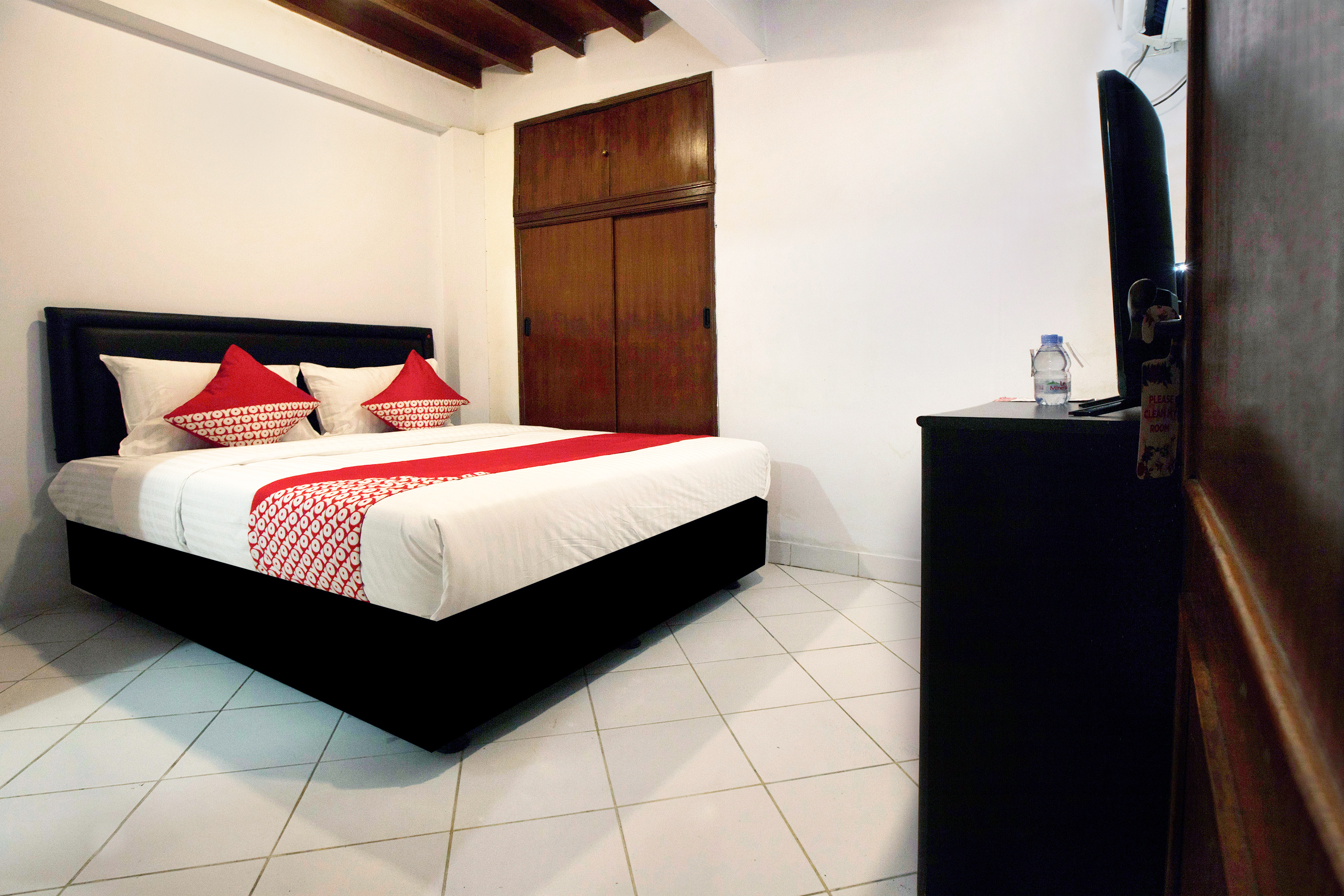 OYO 146 Menteng Residence