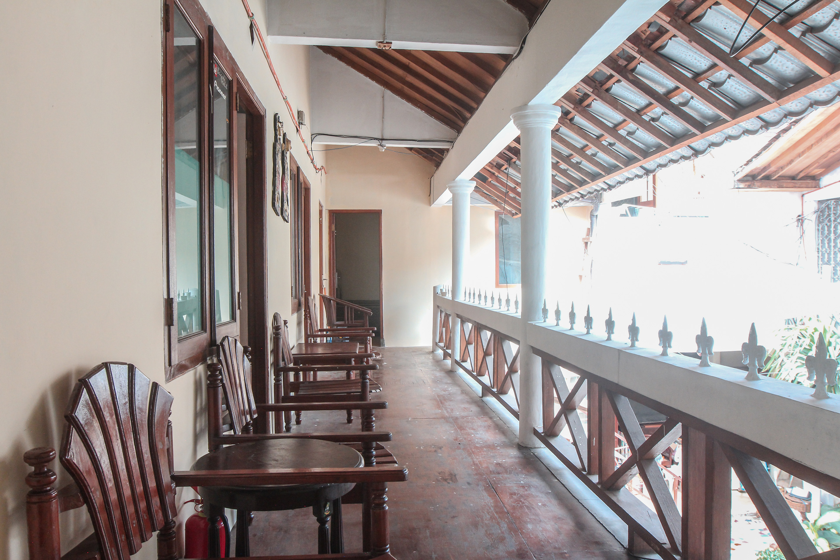 OYO 146 Menteng Residence