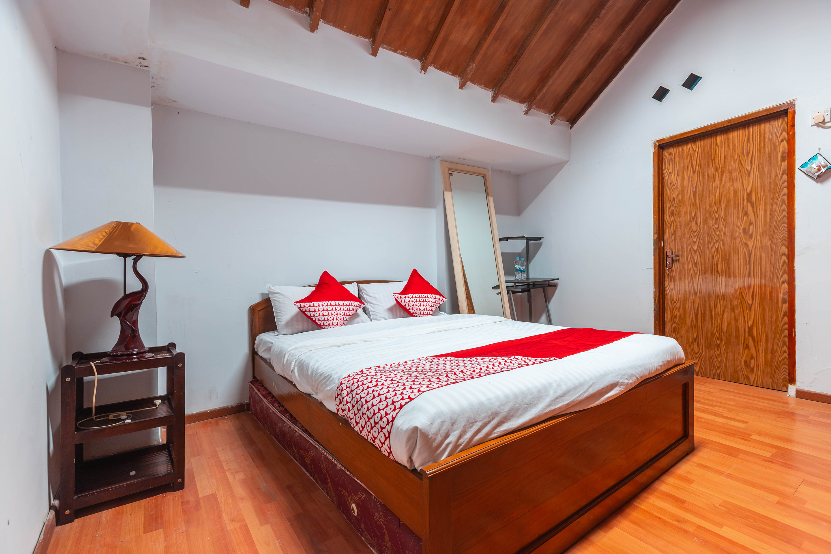 OYO 146 Menteng Residence