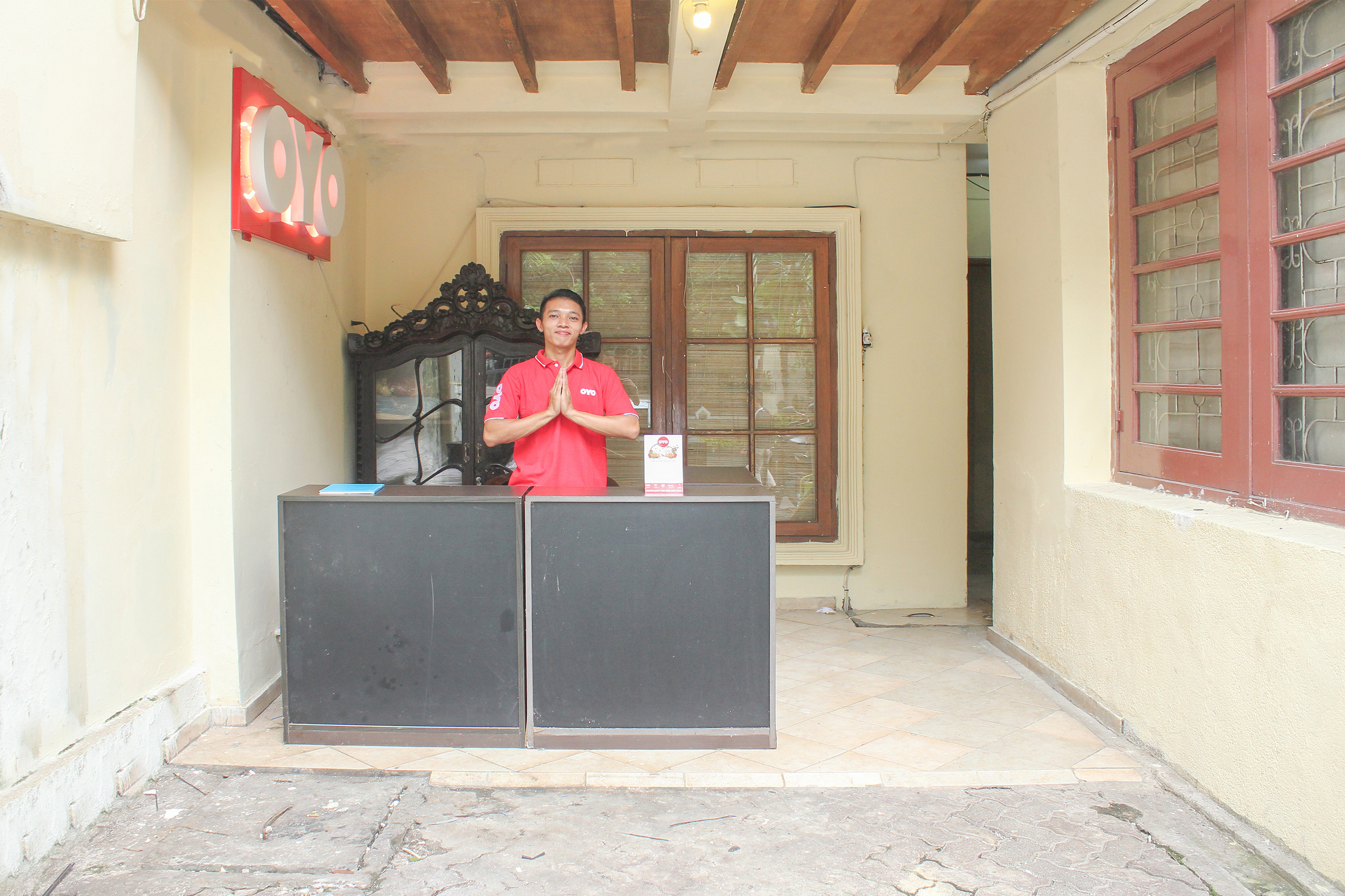 OYO 146 Menteng Residence