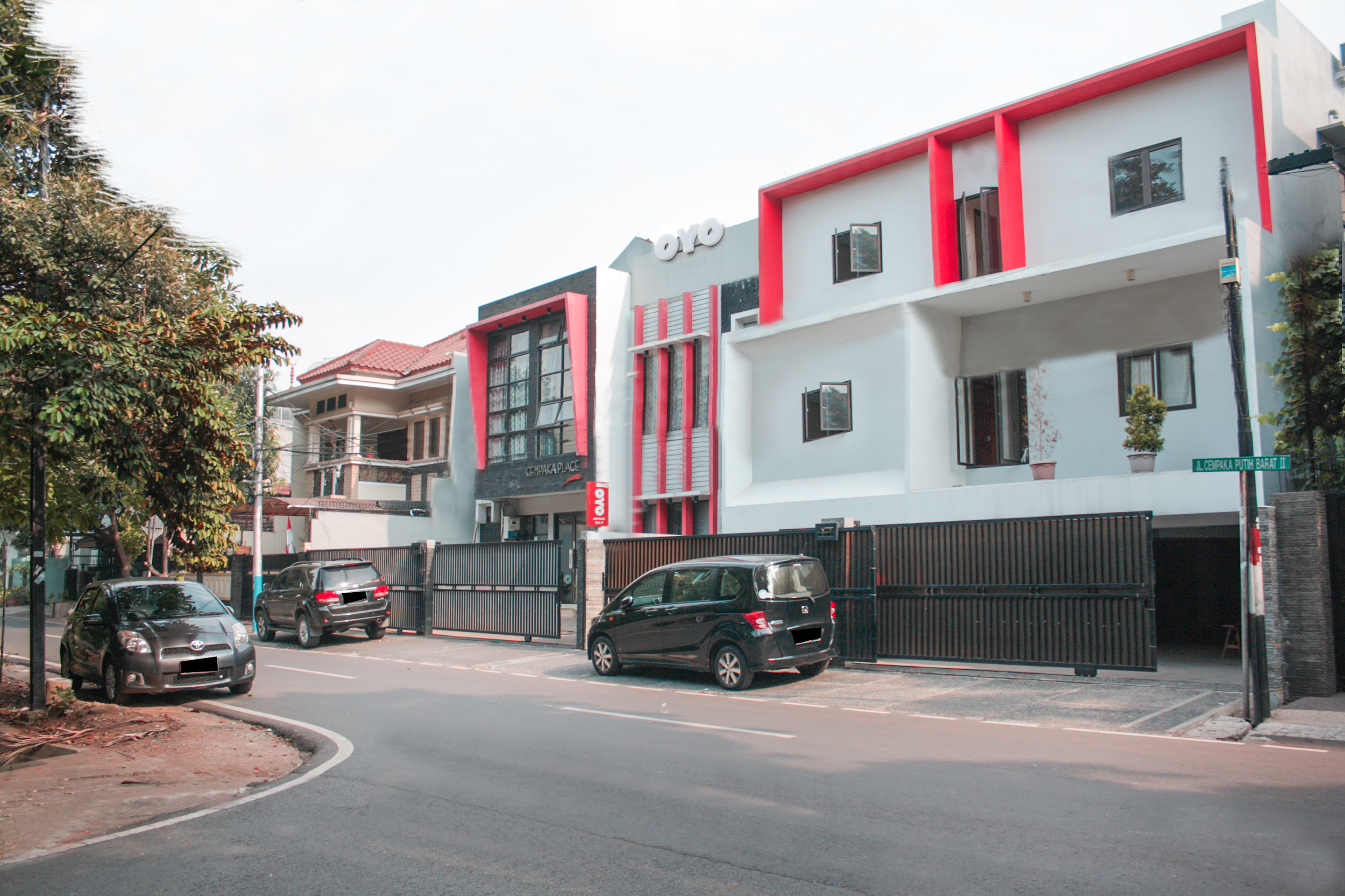 OYO 148 Cempaka Place Homestay