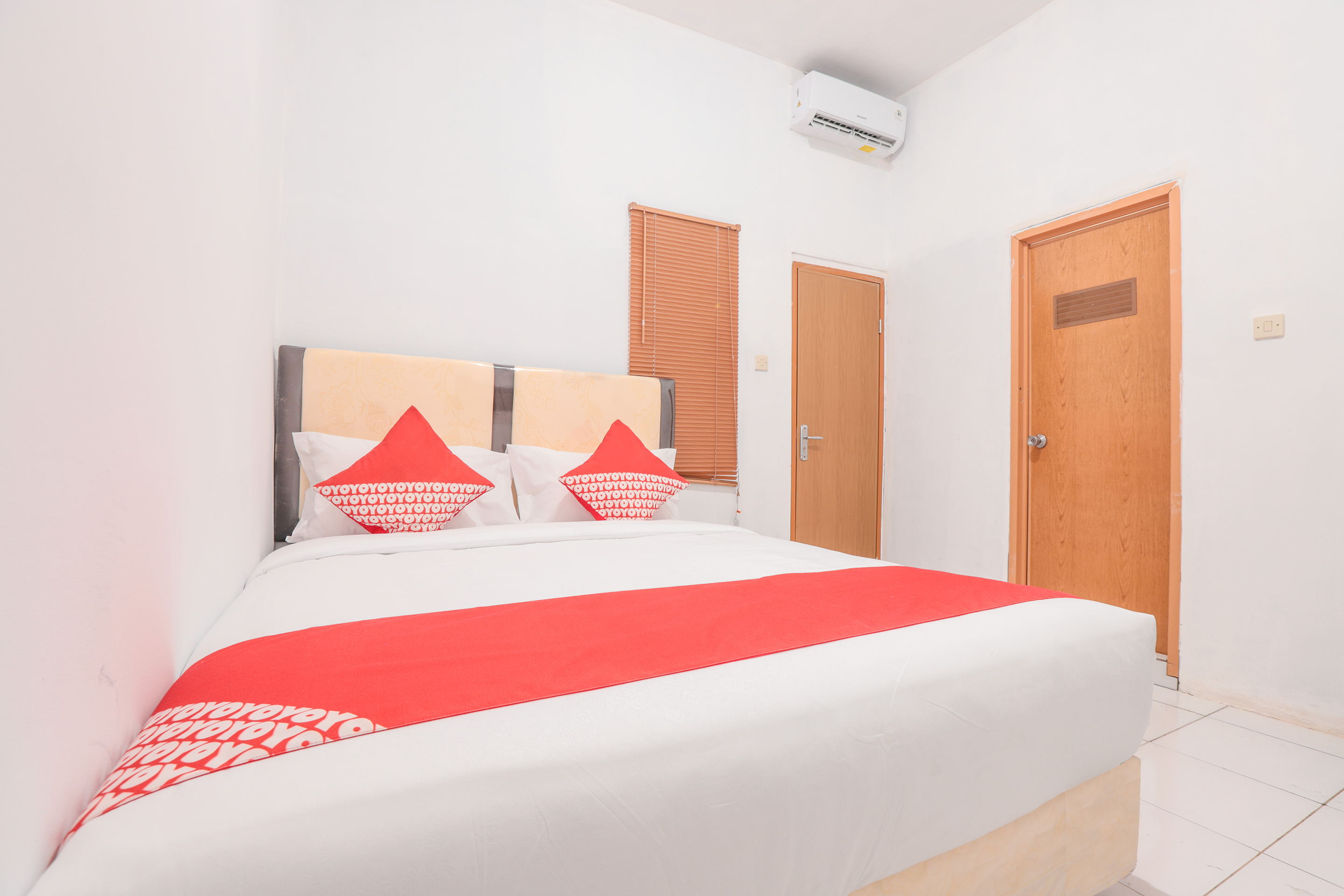 OYO 160 Lontar Residence