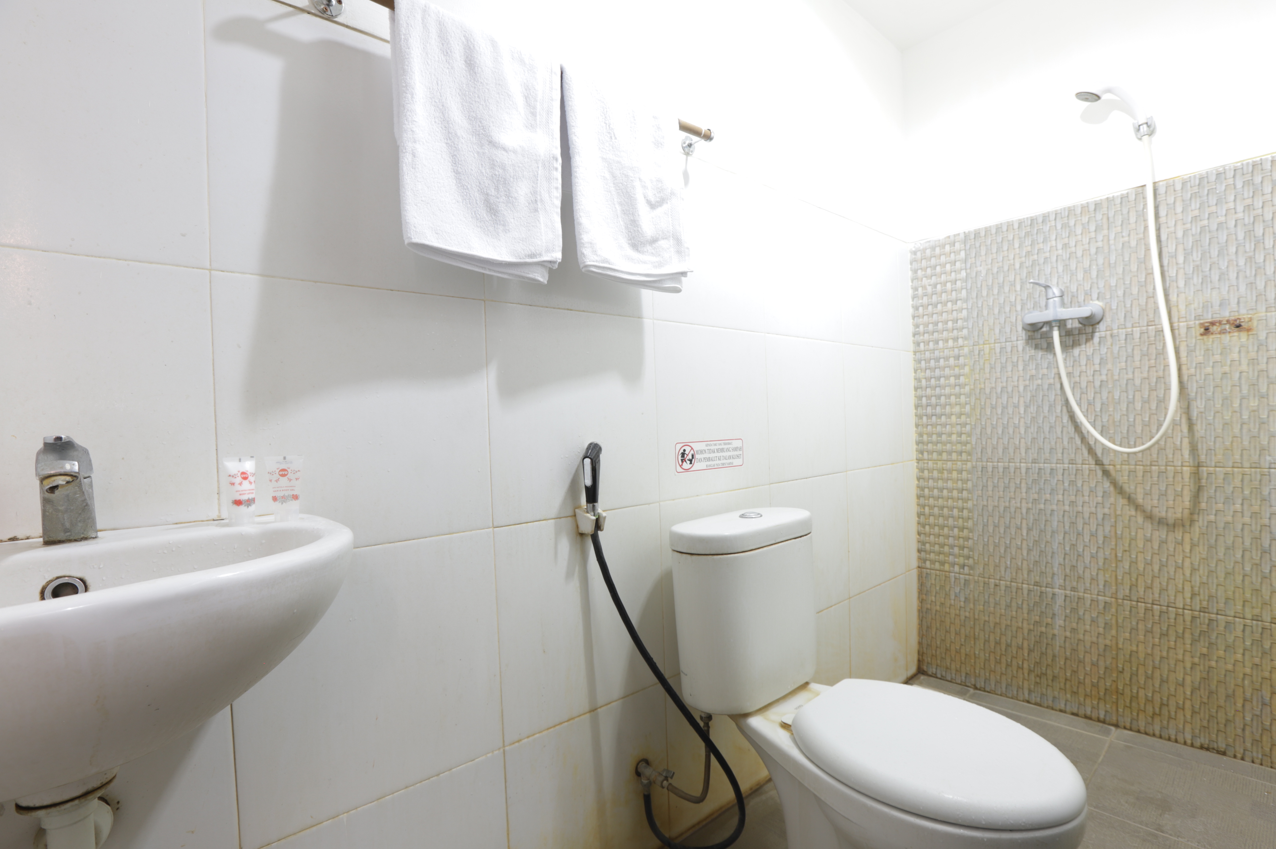 OYO 161 DC Hotel Utan Kayu