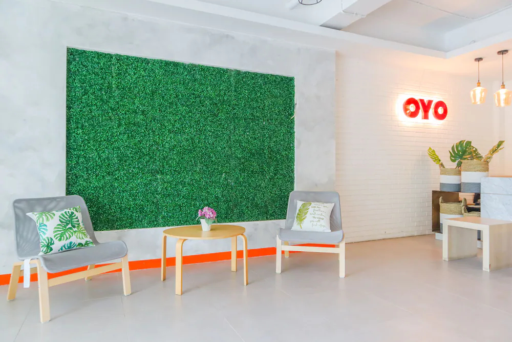 OYO 281 Hotelo