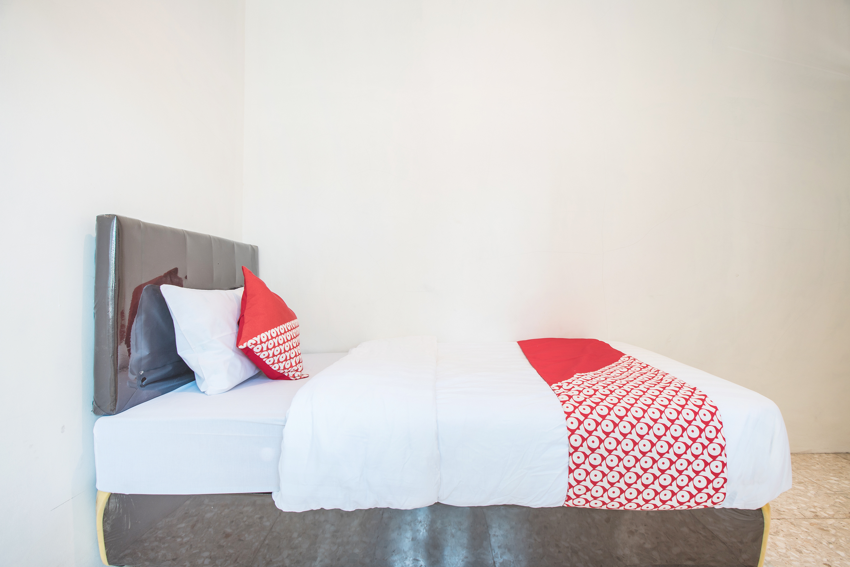 OYO 332 Residence G17