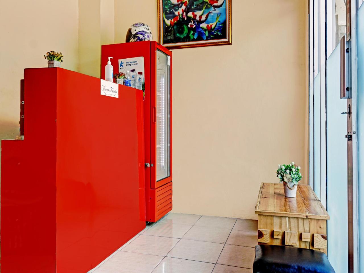 OYO 90578 Dinar Family