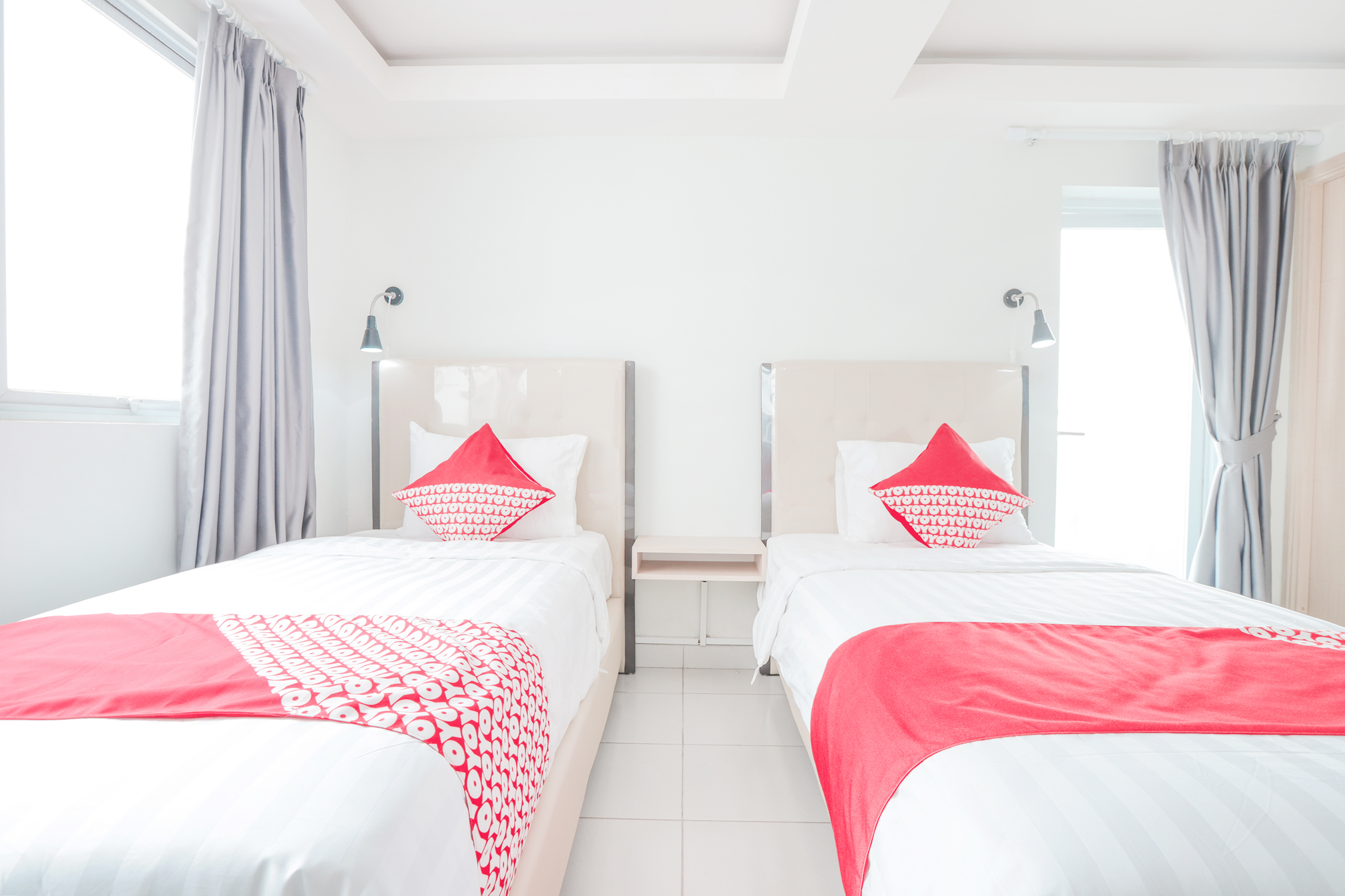 OYO Flagship 210 Amethyst Kemayoran