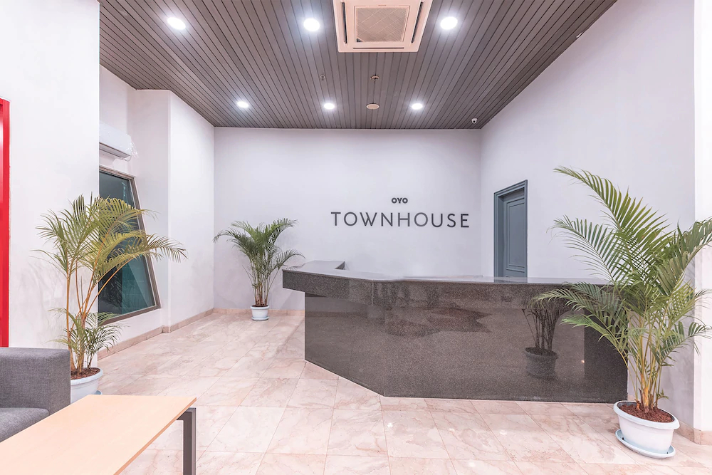 OYO Townhouse 2 Hotel Gunung Sahari