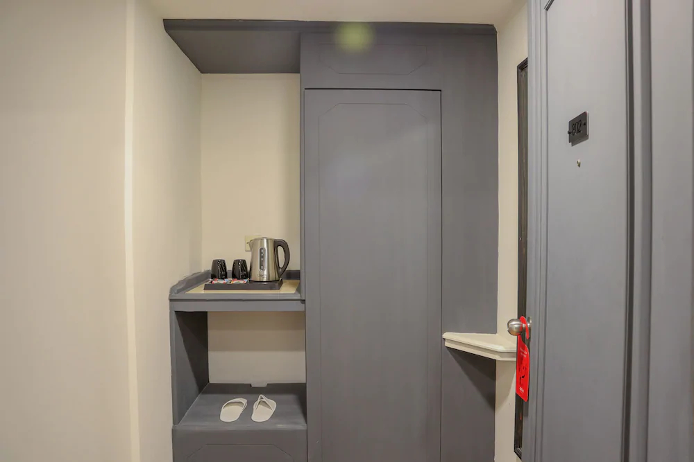 OYO Townhouse 2 Hotel Gunung Sahari