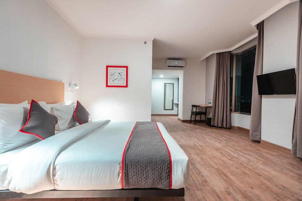 OYO Townhouse 2 Hotel Gunung Sahari