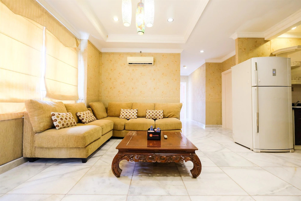 Paladian Park Apartment