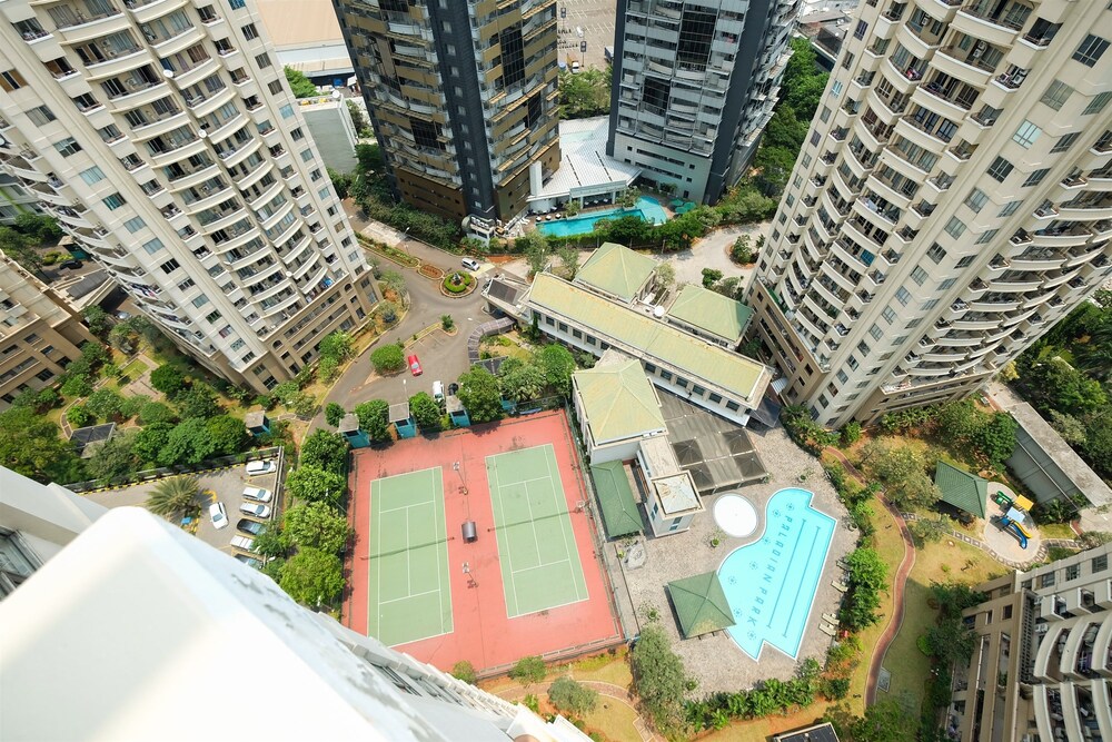 Paladian Park Apartment