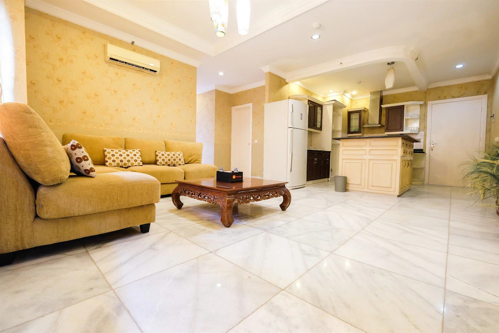 Paladian Park Apartment