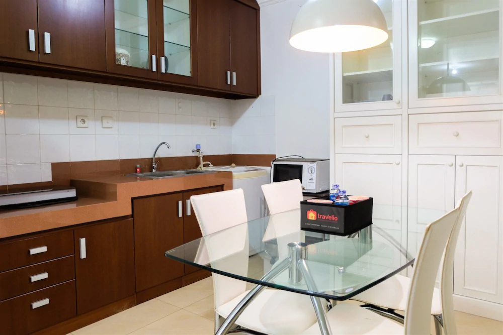 Paladian Park Apartment