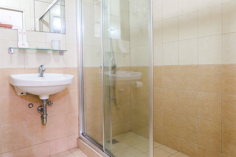 Paladian Park Apartment