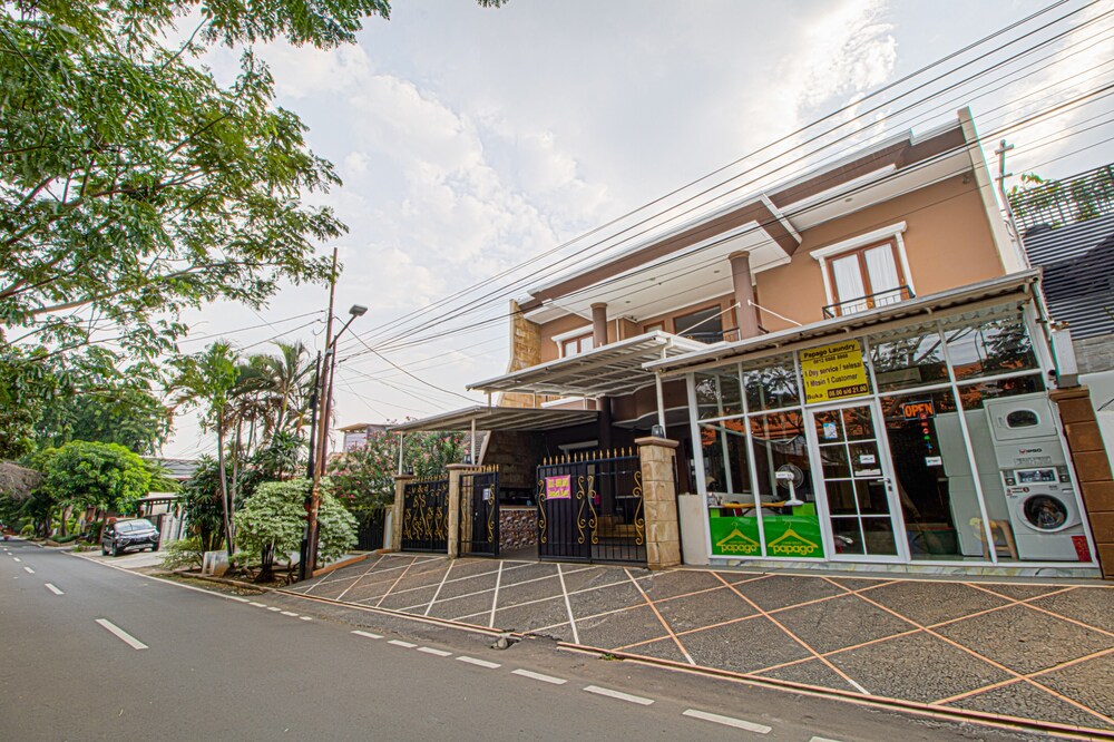 Papago Guest House