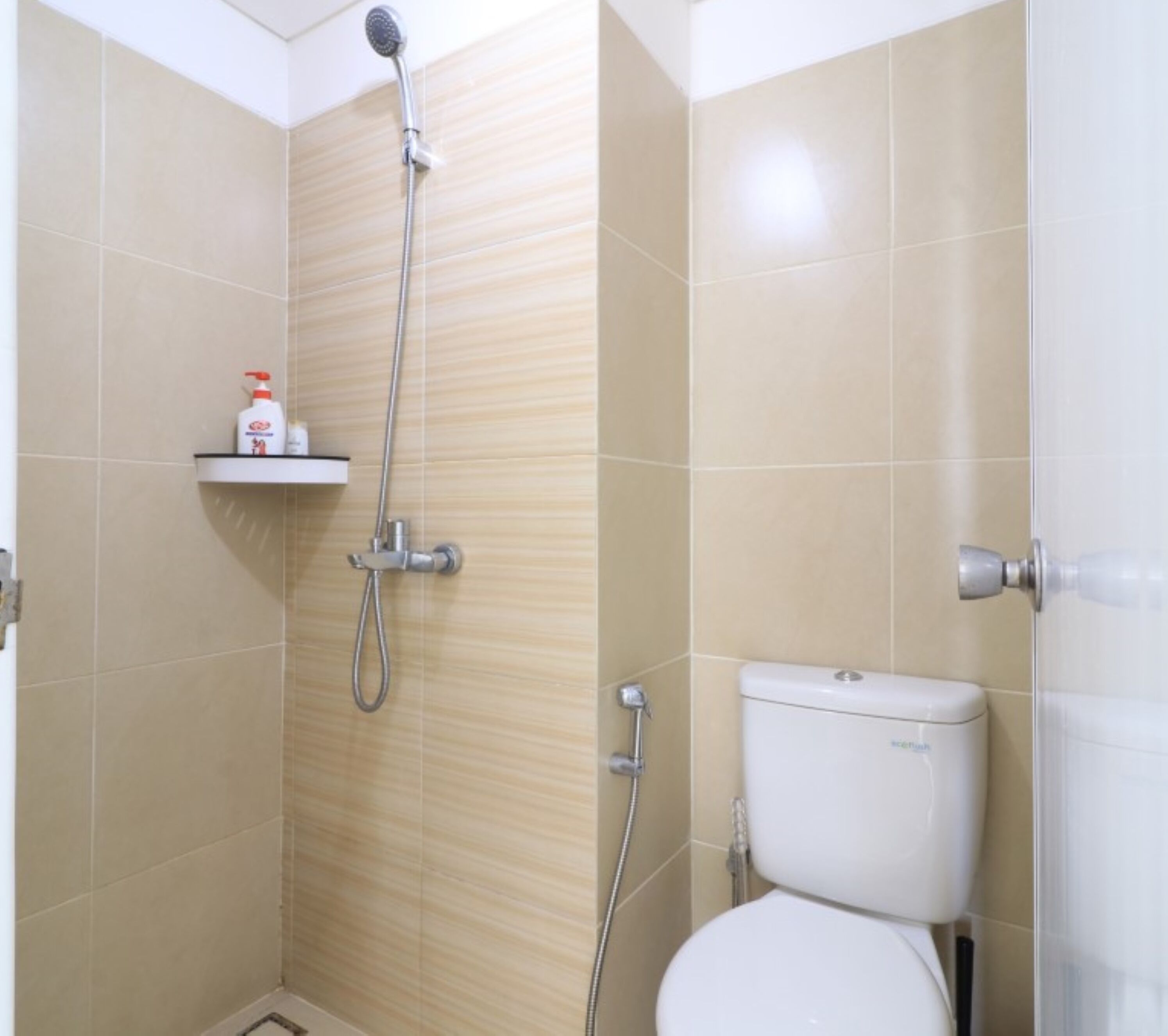 Paradise Mansion Apartment by Guardian Pro