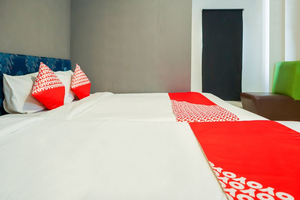 Pasar Baru Inn by OYO Rooms