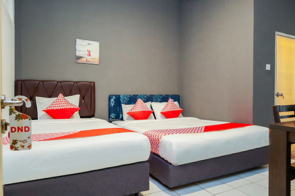 Pasar Baru Inn by OYO Rooms
